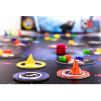 Pulsar 2849 (EN) | Expert-Eurogame mit Würfel-Drafting